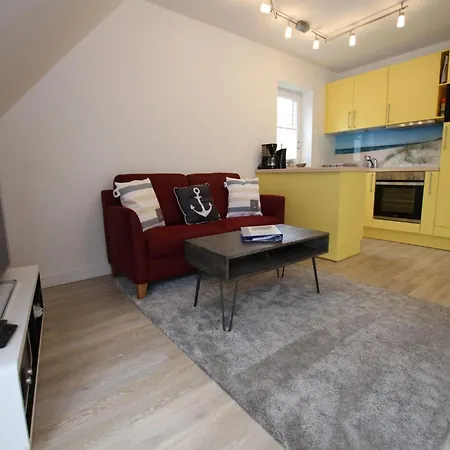 In St Peter-ording, Cleaning Included Apartment