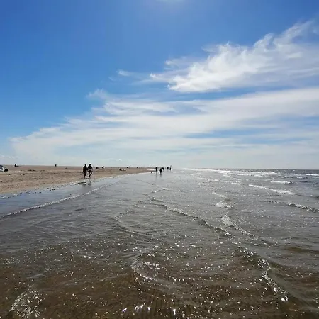In St Peter-ording, Cleaning Included Apartment *