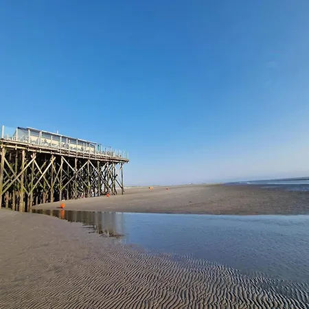 In St Peter-ording, Cleaning Included Böhl